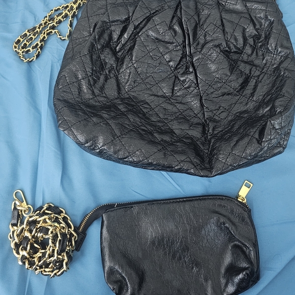 Black Shoulder/ Crossbody Bag - Picture 2 of 2